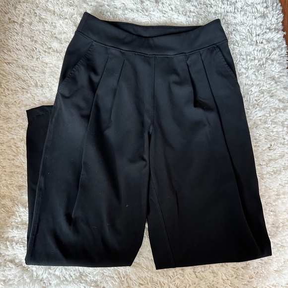 Kit & Ace Playful Pants - Picture 3 of 5